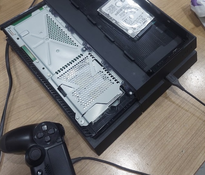 Playstation 4 Harddisk Değişimi